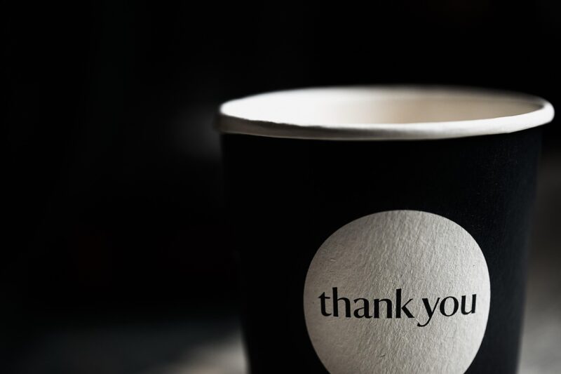 Sæt dit præg på kaffepausen: Derfor vælger virksomheder private label papkrus